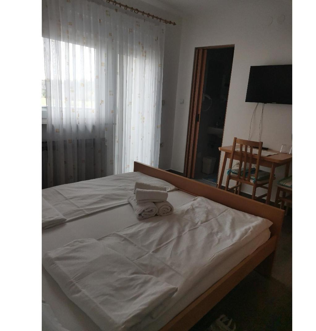 House Pljesevica Hotel Plitvička Jezera Quarto foto