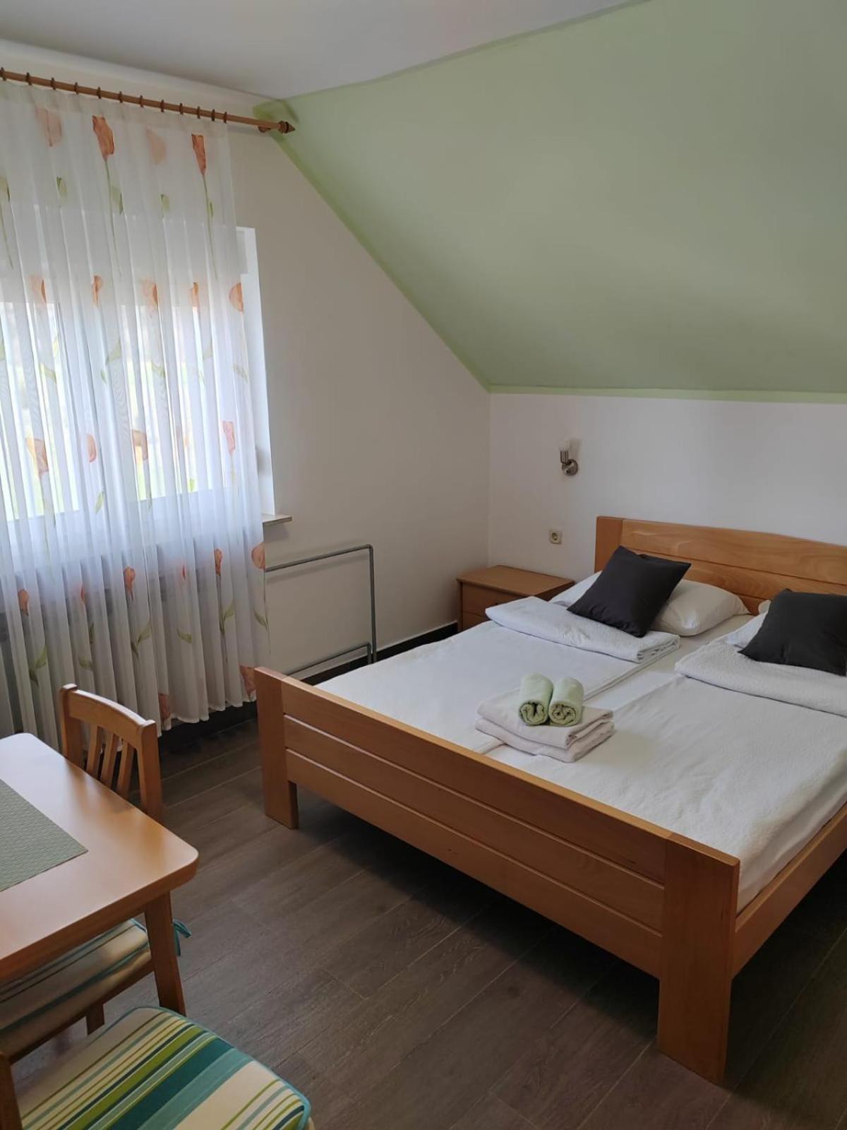 House Pljesevica Hotel Plitvička Jezera Exterior foto